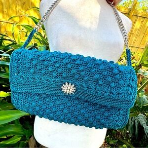 OOAK Handmade Bubble Crochet bag in turquoise with chain strap and brooch.